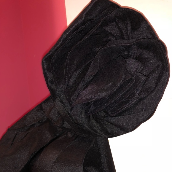 Interi, Size Small - Picture 4 of 5